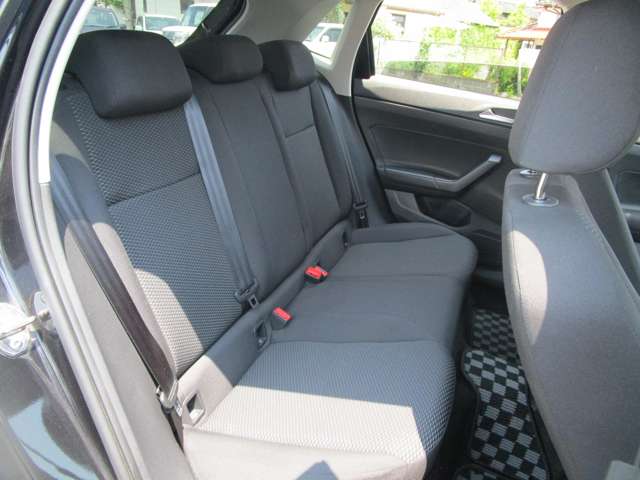 フォルクスワーゲン ポロ ＴＳＩ　トレンドライン H30年 (中国) 99