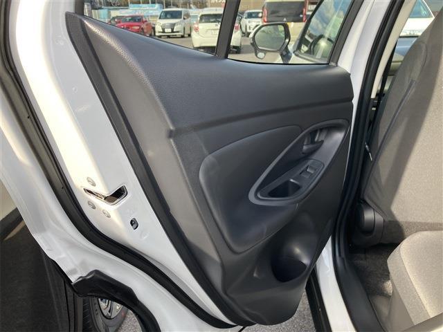 トヨタ ヤリスクロス　ハイブリッド １．５ ハイブリッド Ｘ R7年 (東海) 99