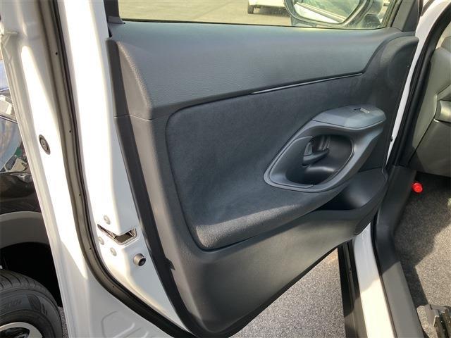 トヨタ ヤリスクロス　ハイブリッド １．５ ハイブリッド Ｘ R7年 (東海) 99