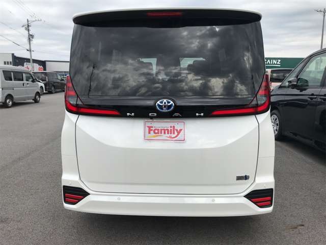 トヨタ ノア １．８ ハイブリッド Ｓ－Ｚ R6年 (東海) 99