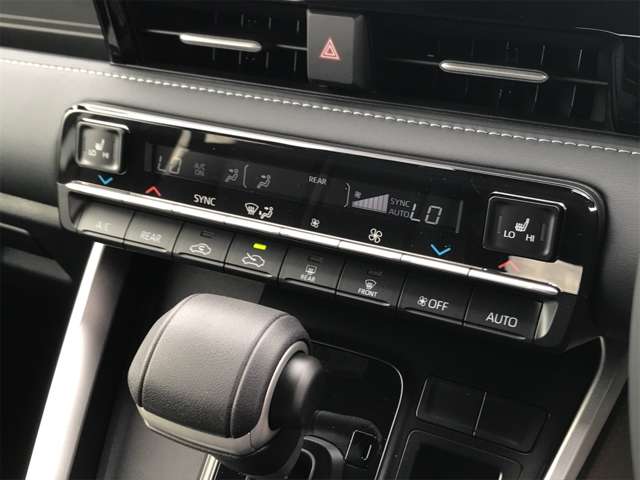 トヨタ ノア １．８ ハイブリッド Ｓ－Ｚ R6年 (東海) 99