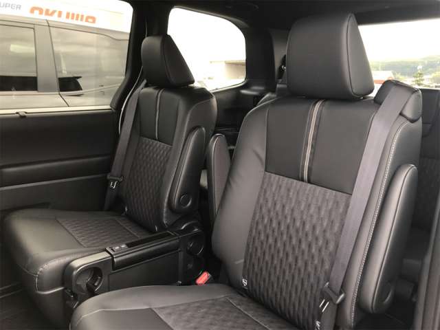 トヨタ ノア １．８ ハイブリッド Ｓ－Ｚ R6年 (東海) 99