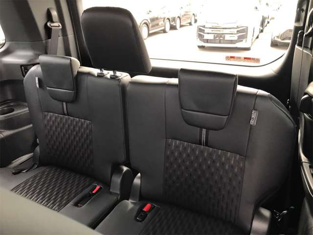 トヨタ ノア １．８ ハイブリッド Ｓ－Ｚ R6年 (東海) 99