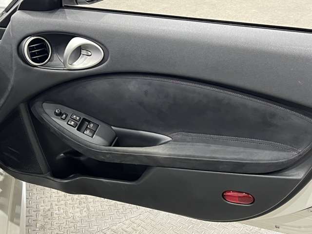 日産 フェアレディＺ ３．７ バージョン ニスモ H23年 (関東) 99