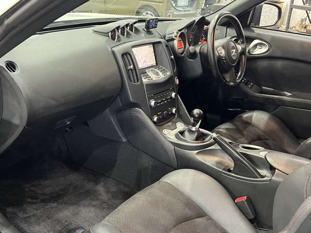 日産 フェアレディＺ ３．７ バージョン ニスモ H23年 (関東) 99