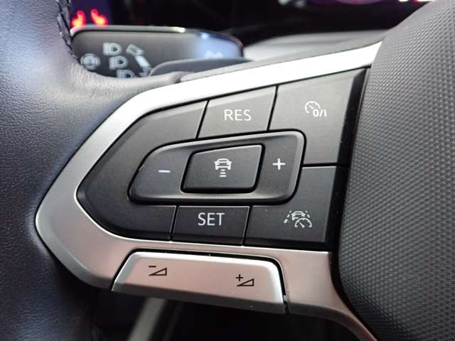 フォルクスワーゲン ゴルフ ＴＤＩ アクティブ アドバンス プラチナム エディション ディーゼルターボ R5年 (関東) 99