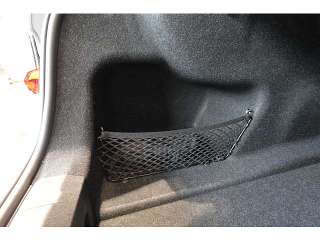 ＢＭＷ ３シリーズ ３２０Ｄ Ｘドライブ Ｍスポーツ ディーゼルターボ ４ＷＤ R6年 (近畿) 99