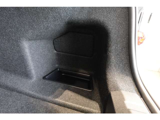 ＢＭＷ ３シリーズ ３２０Ｄ Ｘドライブ Ｍスポーツ ディーゼルターボ ４ＷＤ R6年 (近畿) 99