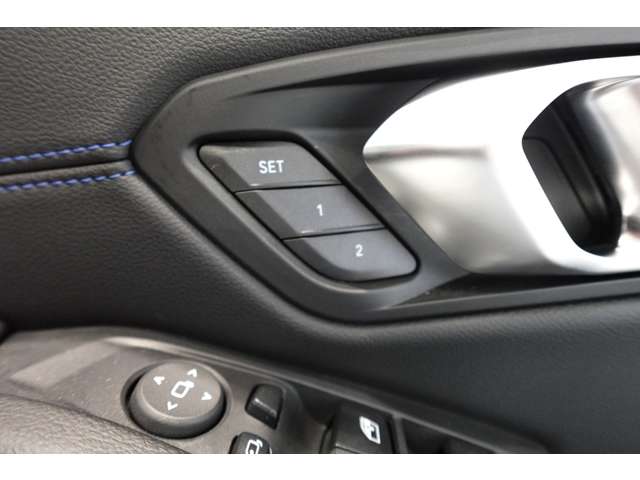 ＢＭＷ ３シリーズ ３２０Ｄ Ｘドライブ Ｍスポーツ ディーゼルターボ ４ＷＤ R6年 (近畿) 99