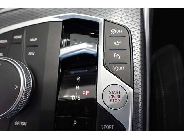 ＢＭＷ ３シリーズ ３２０Ｄ Ｘドライブ Ｍスポーツ ディーゼルターボ ４ＷＤ R6年 (近畿) 99