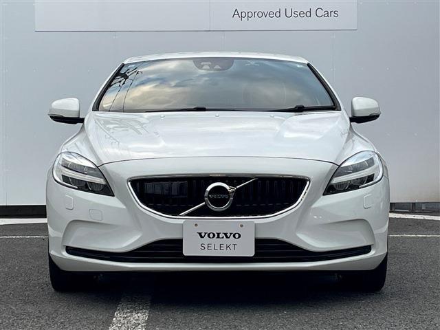 ボルボ Ｖ４０ Ｄ４ ダイナミック エディション ディーゼルターボ R1年 (東北) 99