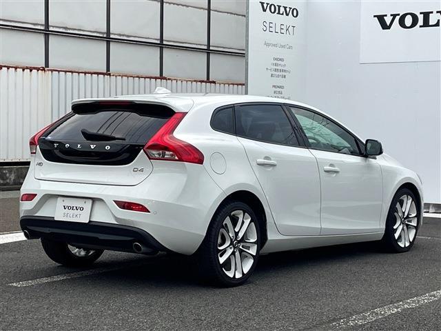 ボルボ Ｖ４０ Ｄ４ ダイナミック エディション ディーゼルターボ R1年 (東北) 99