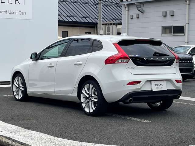 ボルボ Ｖ４０ Ｄ４ ダイナミック エディション ディーゼルターボ R1年 (東北) 99