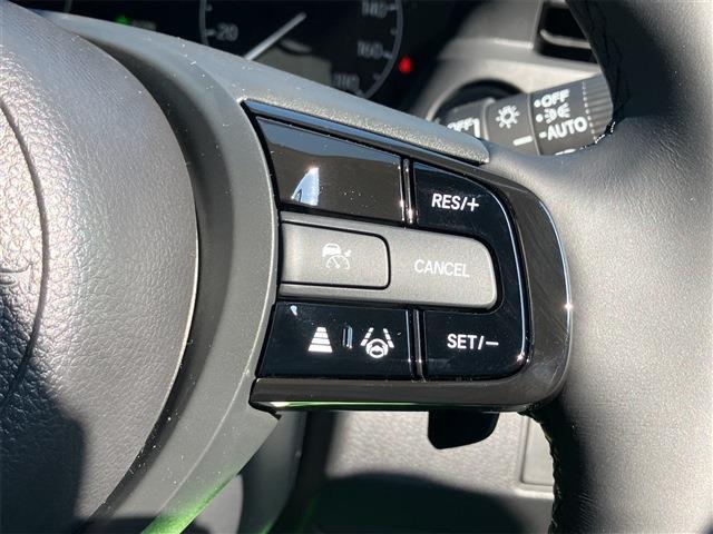 ホンダ ヴェゼル １．５ Ｅ：ＨＥＶ Ｘ R6年 (東海) 99