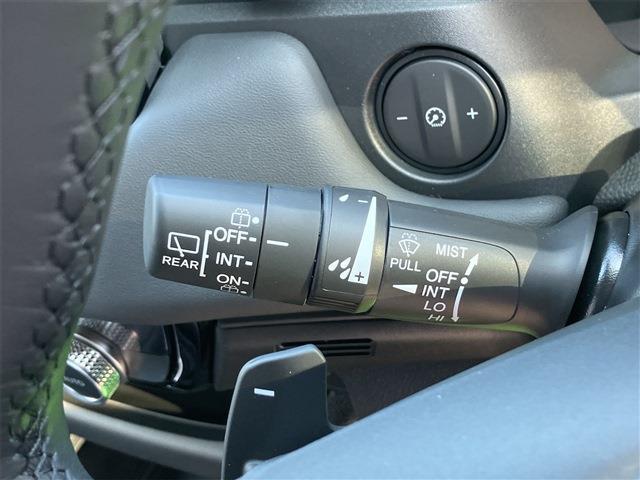 ホンダ ヴェゼル １．５ Ｅ：ＨＥＶ Ｘ R6年 (東海) 99