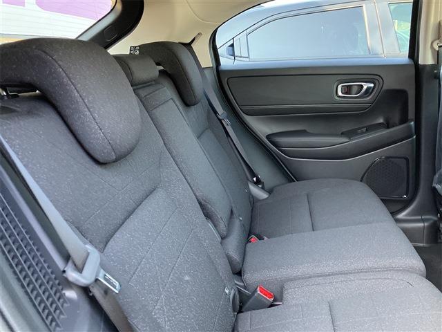 ホンダ ヴェゼル １．５ Ｅ：ＨＥＶ Ｘ R6年 (東海) 99