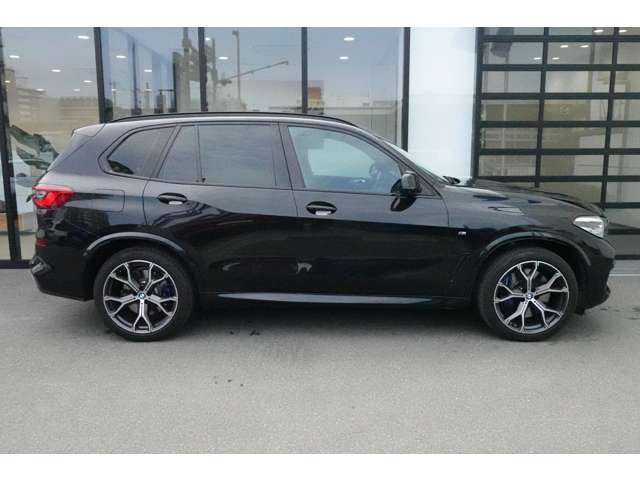 ＢＭＷ Ｘ５ Ｘドライブ ３５Ｄ Ｍスポーツ ドライビング ダイナミクス パッケージ ４ＷＤ R2年 (近畿) 99