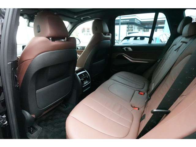 ＢＭＷ Ｘ５ Ｘドライブ ３５Ｄ Ｍスポーツ ドライビング ダイナミクス パッケージ ４ＷＤ R2年 (近畿) 99