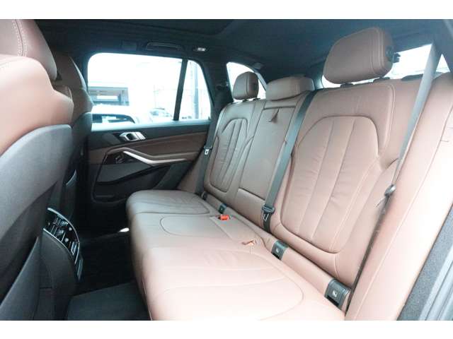 ＢＭＷ Ｘ５ Ｘドライブ ３５Ｄ Ｍスポーツ ドライビング ダイナミクス パッケージ ４ＷＤ R2年 (近畿) 99