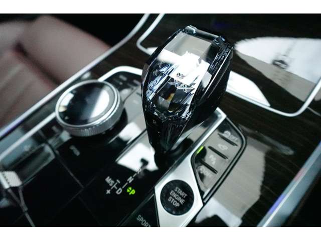 ＢＭＷ Ｘ５ Ｘドライブ ３５Ｄ Ｍスポーツ ドライビング ダイナミクス パッケージ ４ＷＤ R2年 (近畿) 99