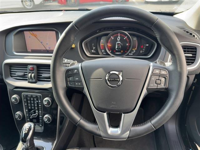 ボルボ Ｖ４０ Ｄ４ モメンタム ディーゼルターボ H30年 (東北) 99