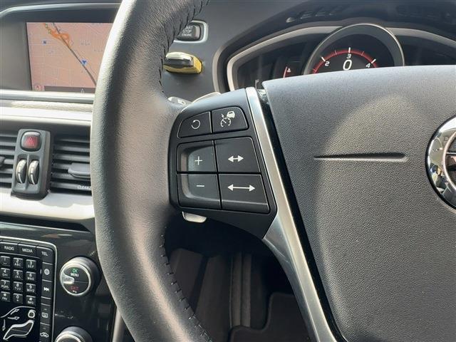 ボルボ Ｖ４０ Ｄ４ モメンタム ディーゼルターボ H30年 (東北) 99