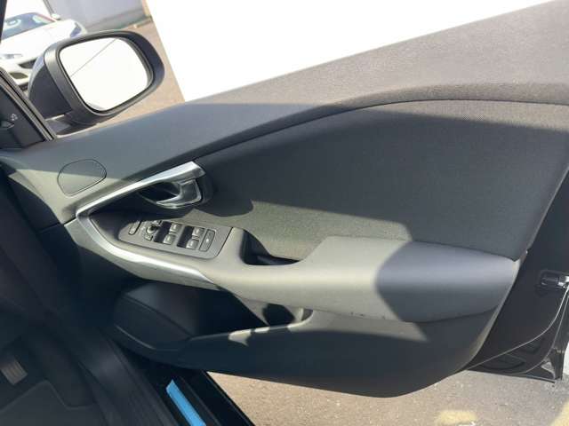 ボルボ Ｖ４０ Ｄ４ モメンタム ディーゼルターボ H30年 (東北) 99