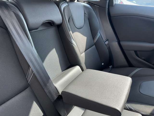 ボルボ Ｖ４０ Ｄ４ モメンタム ディーゼルターボ H30年 (東北) 99