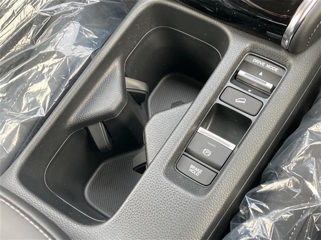 ホンダ ヴェゼル １．５ Ｅ：ＨＥＶ Ｚ R7年 (東海) 99