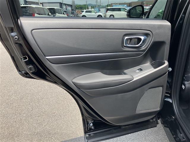 ホンダ ヴェゼル １．５ Ｅ：ＨＥＶ Ｚ R7年 (東海) 99