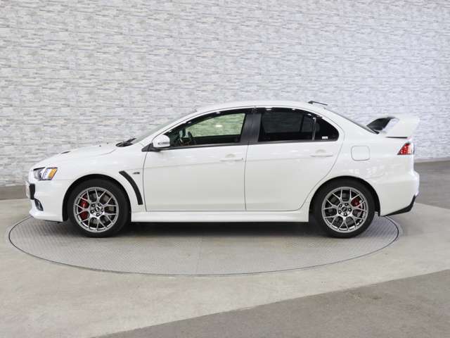 三菱 ランサー ２．０ ＧＳＲ Ｘ ４ＷＤ H27年 (関東) 99