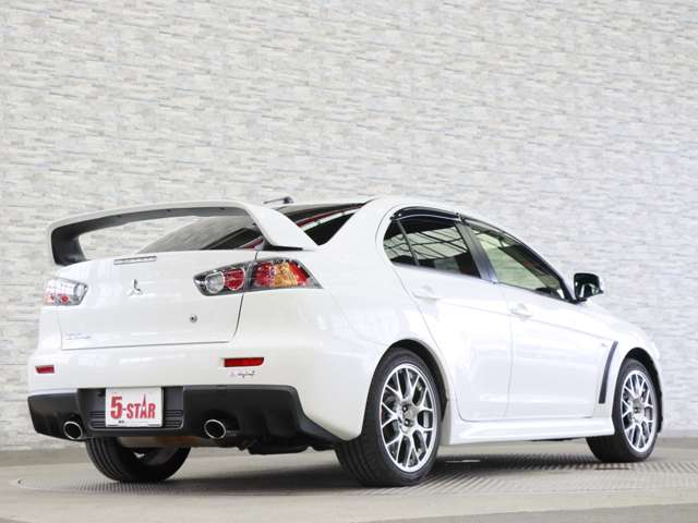 三菱 ランサー ２．０ ＧＳＲ Ｘ ４ＷＤ H27年 (関東) 99