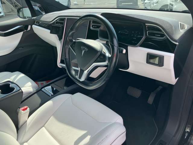 テスラ モデルＸ ９０Ｄ エンハンストオートパイロット H29年 (東海) 99