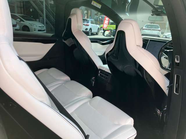 テスラ モデルＸ ９０Ｄ エンハンストオートパイロット H29年 (東海) 99