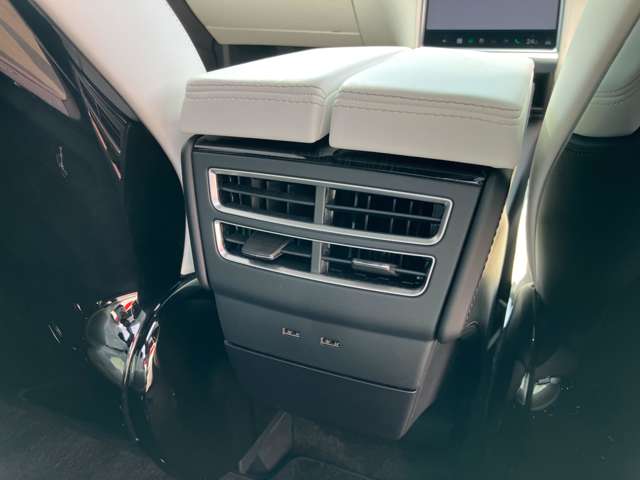 テスラ モデルＸ ９０Ｄ エンハンストオートパイロット H29年 (東海) 99