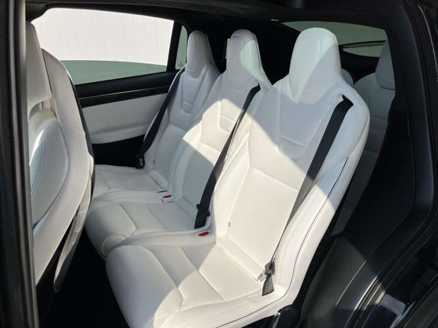 テスラ モデルＸ ９０Ｄ エンハンストオートパイロット H29年 (東海) 99