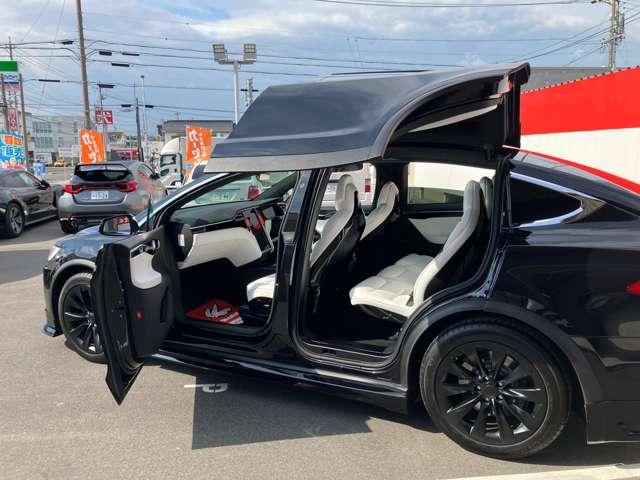 テスラ モデルＸ ９０Ｄ エンハンストオートパイロット H29年 (東海) 99