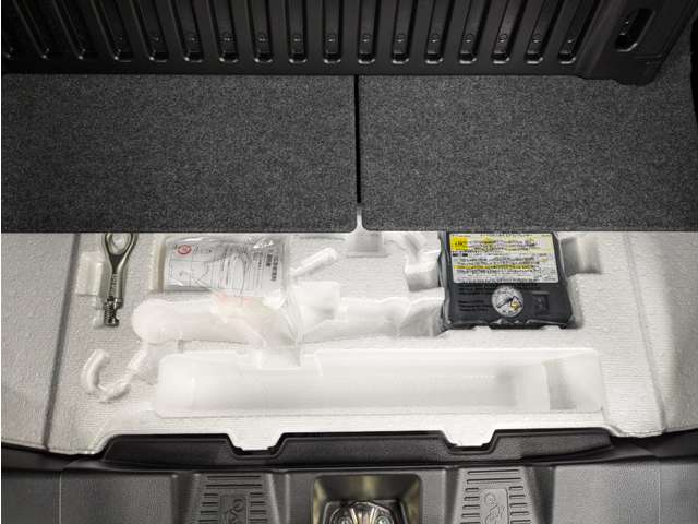 スズキ スペーシア　ギア ６６０ カスタム ハイブリッド ＸＳターボ R6年 (関東) 99