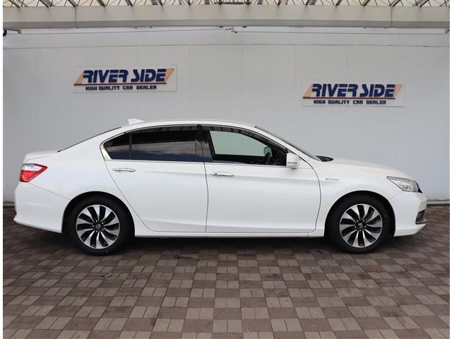 ホンダ アコード　ハイブリッド ２．０ ＬＸ H26年 (関東) 99
