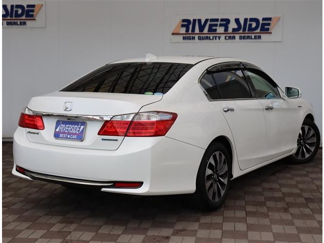 ホンダ アコード　ハイブリッド ２．０ ＬＸ H26年 (関東) 99