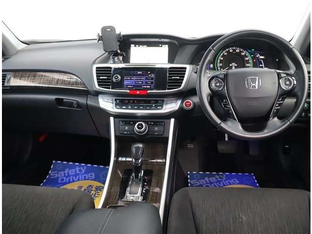 ホンダ アコード　ハイブリッド ２．０ ＬＸ H26年 (関東) 99