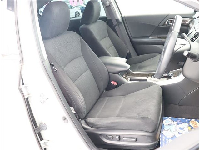 ホンダ アコード　ハイブリッド ２．０ ＬＸ H26年 (関東) 99