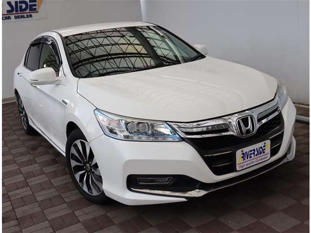 ホンダ アコード　ハイブリッド ２．０ ＬＸ H26年 (関東) 99