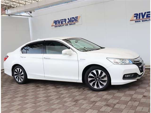 ホンダ アコード　ハイブリッド ２．０ ＬＸ H26年 (関東) 99