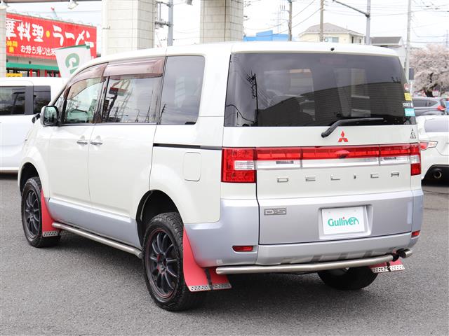 三菱 デリカ　Ｄ：５ ２．４ Ｇ プレミアム ４ＷＤ H20年 (関東) 99