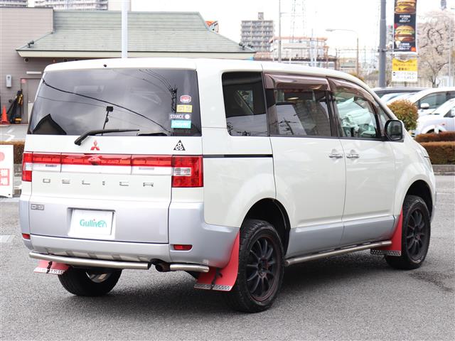 三菱 デリカ　Ｄ：５ ２．４ Ｇ プレミアム ４ＷＤ H20年 (関東) 99