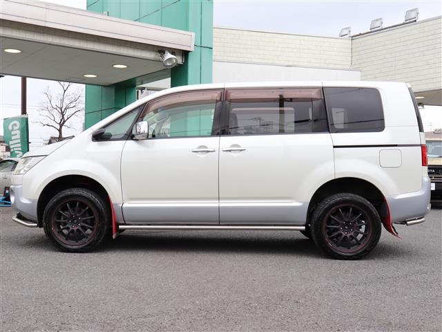 三菱 デリカ　Ｄ：５ ２．４ Ｇ プレミアム ４ＷＤ H20年 (関東) 99