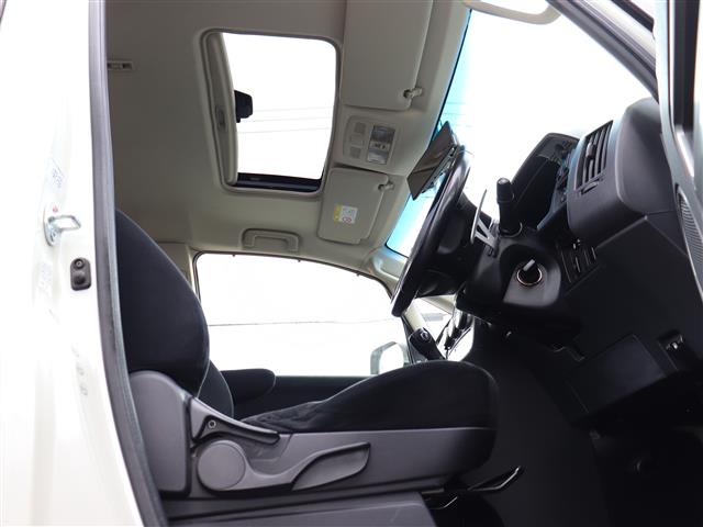 三菱 デリカ　Ｄ：５ ２．４ Ｇ プレミアム ４ＷＤ H20年 (関東) 99