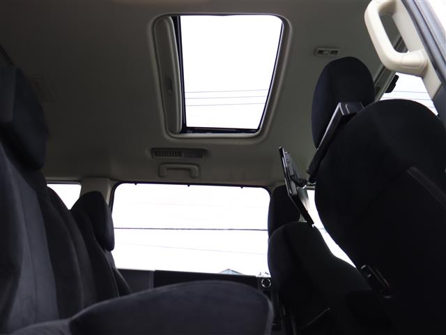 三菱 デリカ　Ｄ：５ ２．４ Ｇ プレミアム ４ＷＤ H20年 (関東) 99