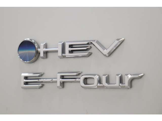 トヨタ アルファード　ハイブリッド ハイブリッド ２．５ Ｘ Ｅ－ＦＯＵＲ ４ＷＤ R7年 (東海) 99